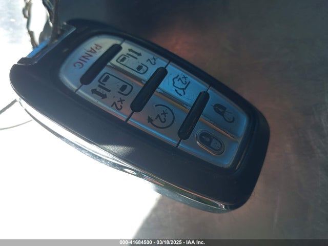 Chrysler Pacifica Touring L 2020 2C4RC1BG1LR133424 Image 11