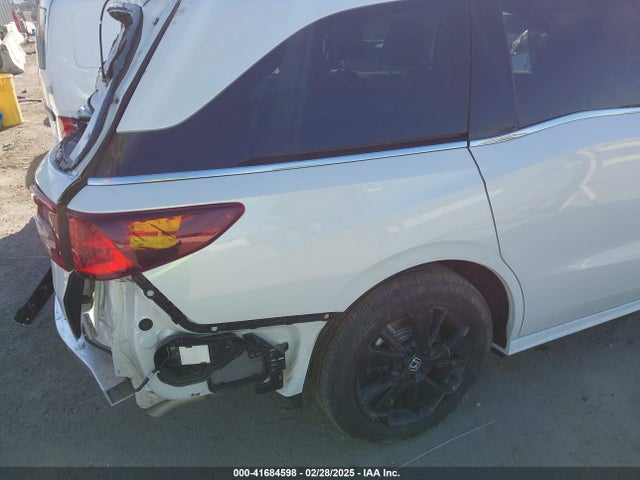 Honda Odyssey Sport 2024 5FNRL6H70RB061575 Image 19