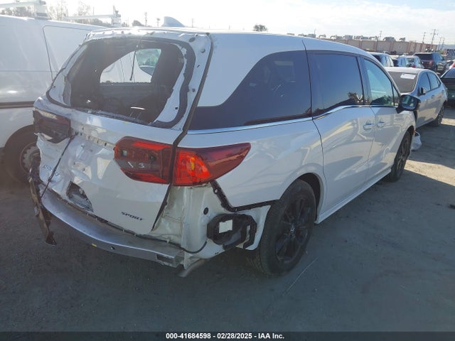 Honda Odyssey Sport 2024 5FNRL6H70RB061575 Image 4