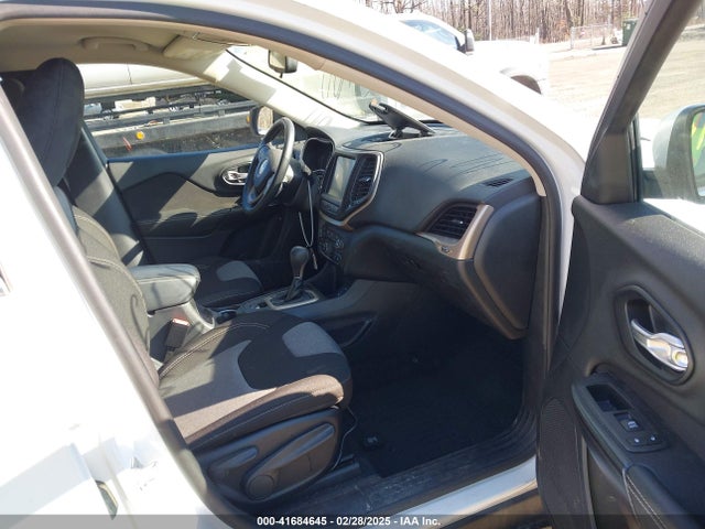 Jeep Cherokee Latitude 2014 1C4PJLCS4EW319724 Image 5