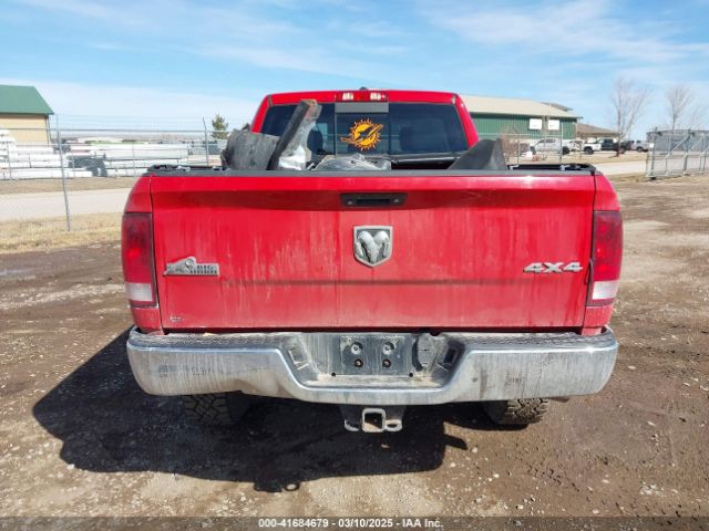 3C6UR5DL5JG166527 RAM 2500 Big Horn  4x4 6'4 Box