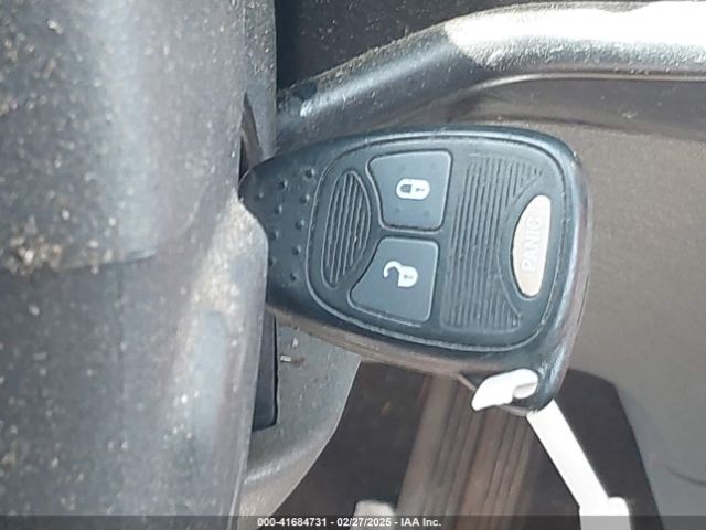 2007 CHRYSLER TOWN & COUNTRY 1A4GJ45R57B120394 Photo 10