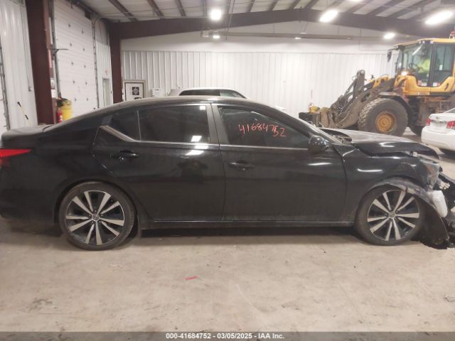 1N4BL4CV4KC124052 Nissan Altima 2.5 Sr