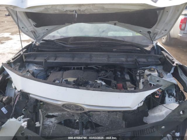 5TDGZRBH4NS593197 Toyota Highlander Xle