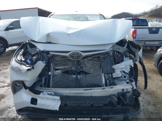 5TDGZRBH4NS593197 Toyota Highlander Xle