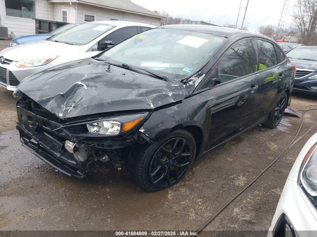 Ford FOCUS SE 2016 1FADP3F20GL382147 Image 2