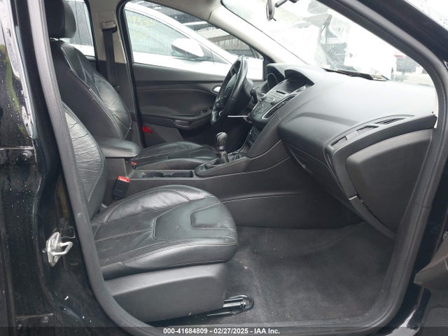 Ford FOCUS SE 2016 1FADP3F20GL382147 Image 5