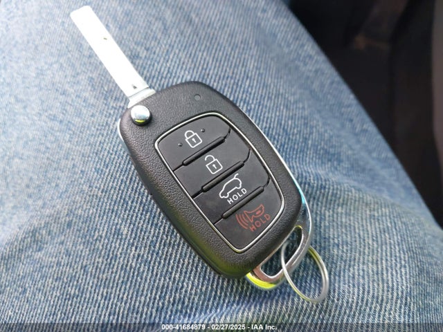 Hyundai TUCSON SE 2019 KM8J2CA48KU955816 Image 11