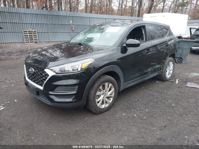 Hyundai TUCSON SE 2019 KM8J2CA48KU955816 Image 2