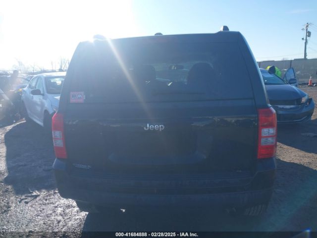 1C4NJPBB6GD703468 Jeep Patriot Sport