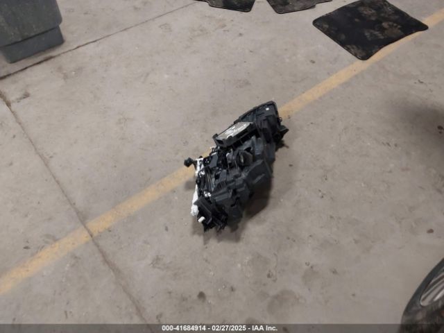 1FMCU9J97LUC12700 Ford Escape Titanium