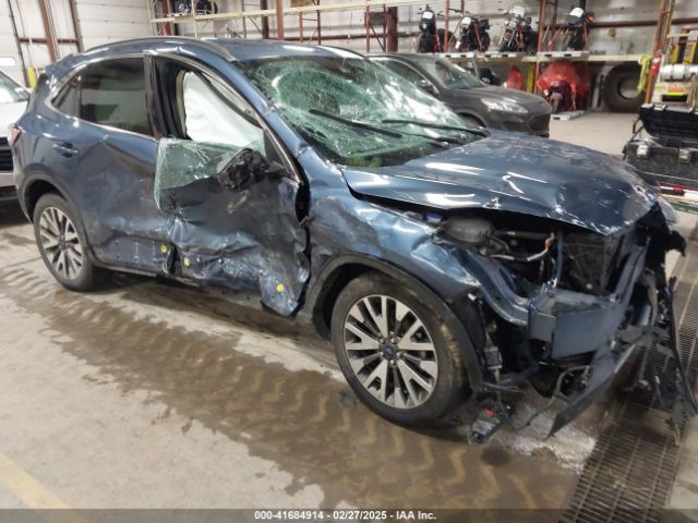 1FMCU9J97LUC12700 Ford Escape Titanium