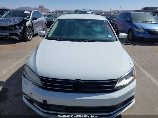 3VW2B7AJ5HM207945 Volkswagen Jetta 1.4t S