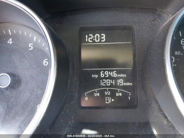 3VW2B7AJ5HM207945 Volkswagen Jetta 1.4t S