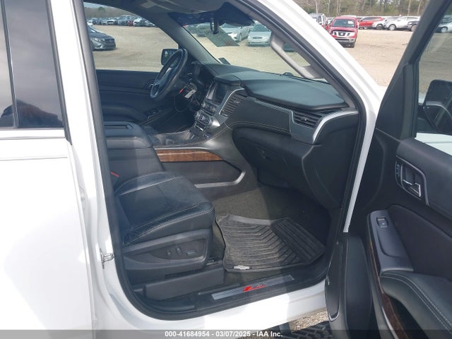 1GNSKBKCXHR350028 Chevrolet Tahoe Lt