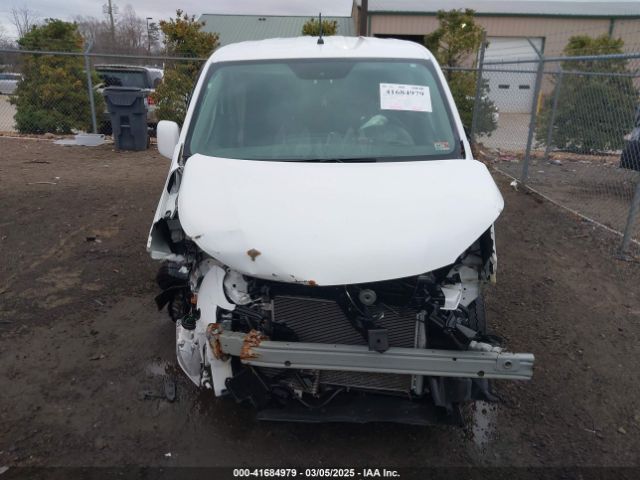 3N6CM0KN9KK706662 Nissan NV200 SV