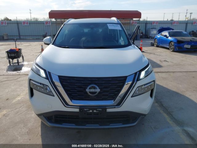 5N1BT3CA1PC827774 Nissan Rogue Sl Fwd