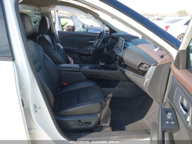 5N1BT3CA1PC827774 Nissan Rogue Sl Fwd