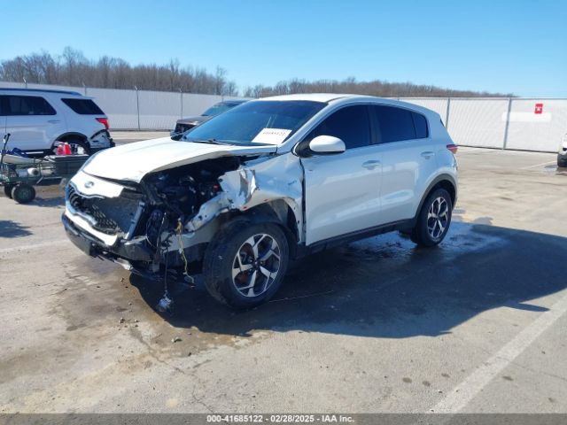 KNDPMCAC8N7957004 KIA Sportage Lx