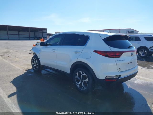 KNDPMCAC8N7957004 KIA Sportage Lx