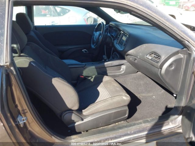 2C3CDZAG4MH568307 Dodge Challenger Sxt