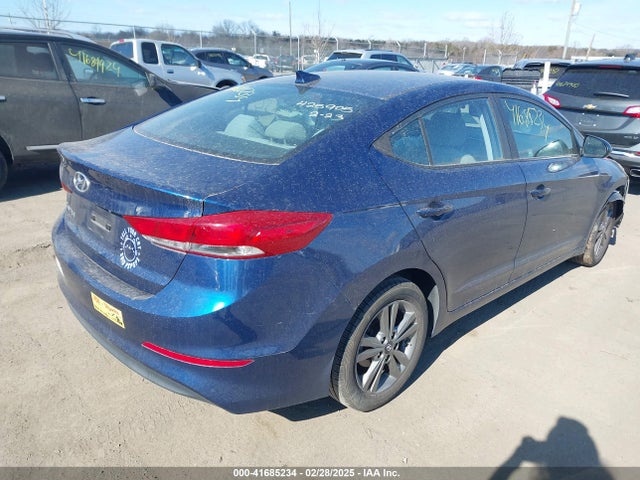 5NPD84LF7JH221939 Hyundai ELANTRA SEL