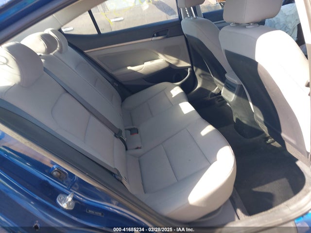 5NPD84LF7JH221939 Hyundai ELANTRA SEL