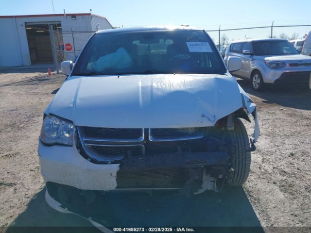 2C4RDGCG3KR752667 Dodge Grand Caravan Sxt