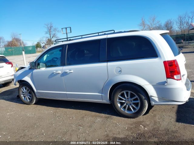 2C4RDGCG3KR752667 Dodge Grand Caravan Sxt