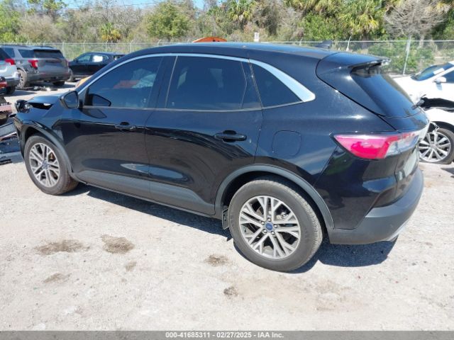1FMCU0H61NUA67745 Ford ESCAPE SEL