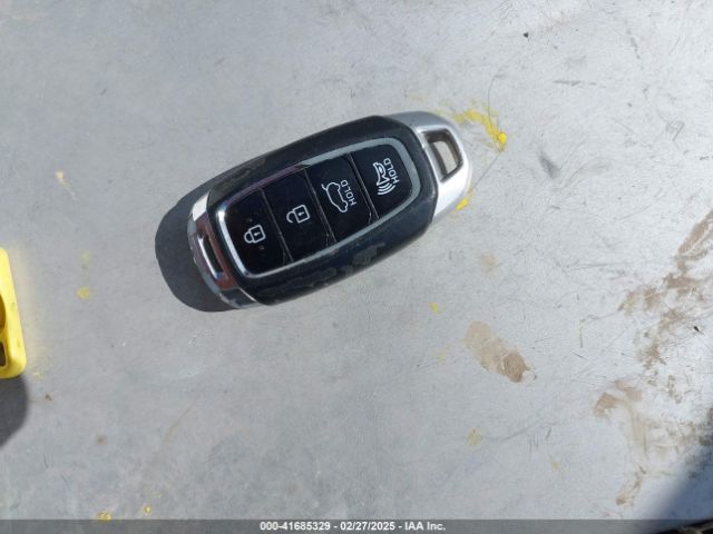KM8K3CA52MU729266 Hyundai Kona Limited