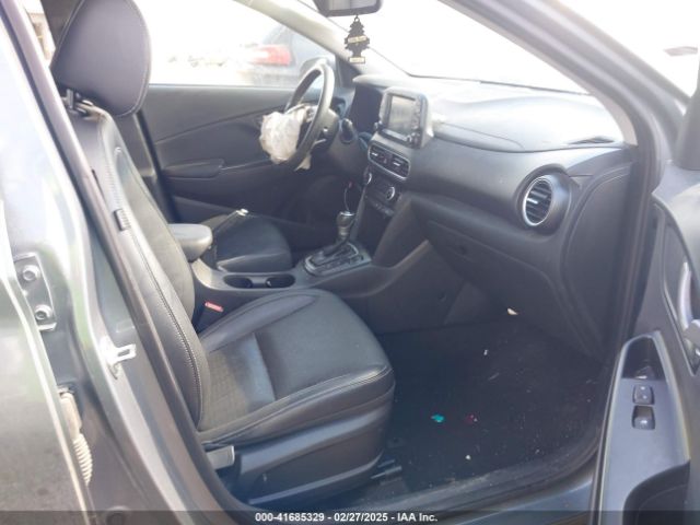 KM8K3CA52MU729266 Hyundai Kona Limited