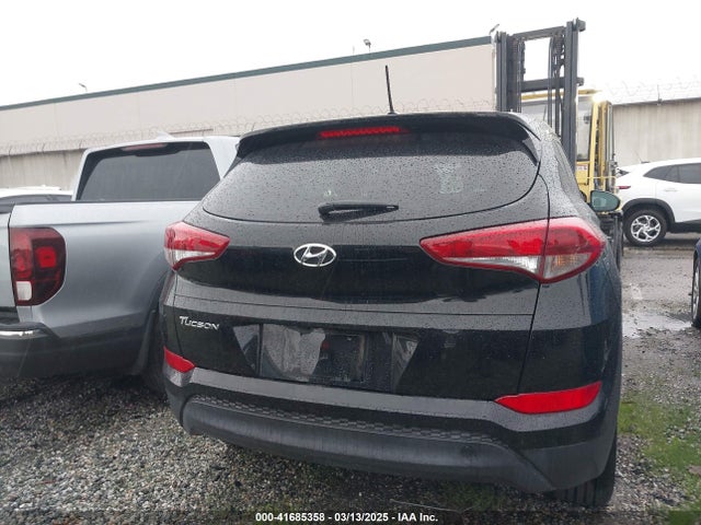Hyundai TUCSON SE 2017 KM8J23A40HU407804 Image 16
