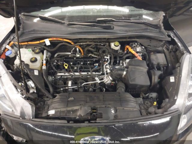 1FMCU9BZ2NUA37919 Ford Escape Se Hybrid