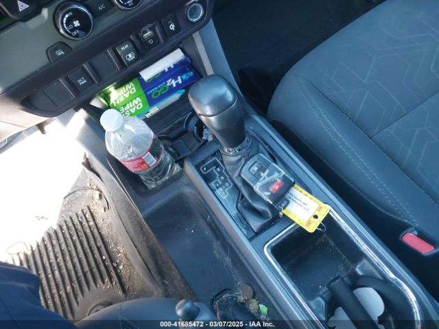 3TMAZ5CN0JM077058 Toyota Tacoma Trd Sport
