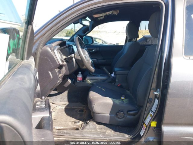 3TMAZ5CN0JM077058 Toyota Tacoma Trd Sport