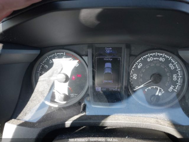 3TMAZ5CN0JM077058 Toyota Tacoma Trd Sport