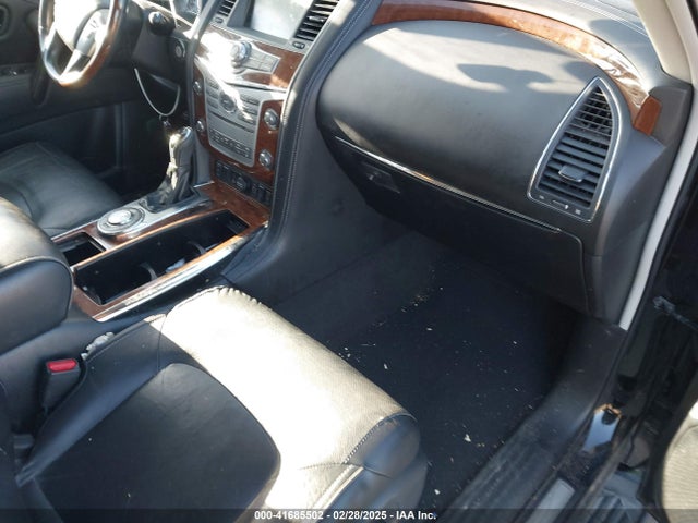 JN8AZ2NF7J9663781 Infiniti QX80