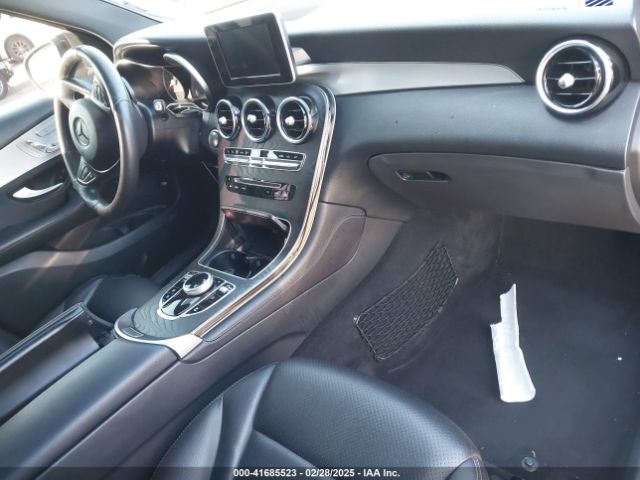 WDC0G4JB5KV186752 Mercedes-Benz GLC 300