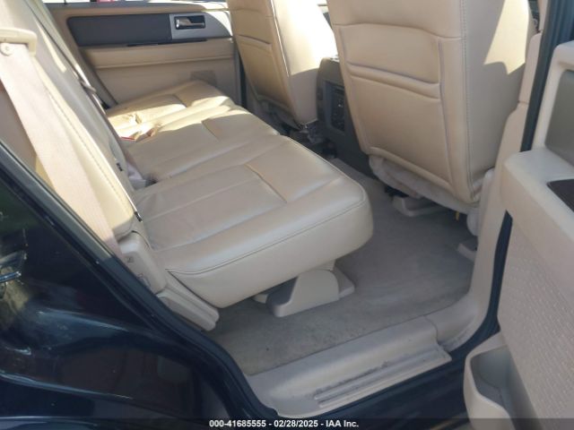 1FMJU1H5XEEF45837 Ford Expedition Xlt