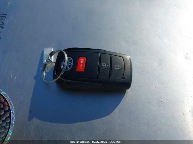 7MUFBABGXRV041725 Toyota Corolla Cross Hybrid S