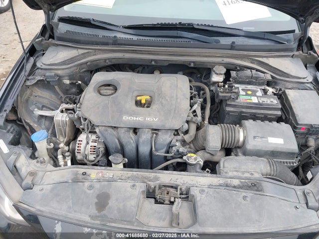 5NPD74LF1JH342081 Hyundai ELANTRA SE