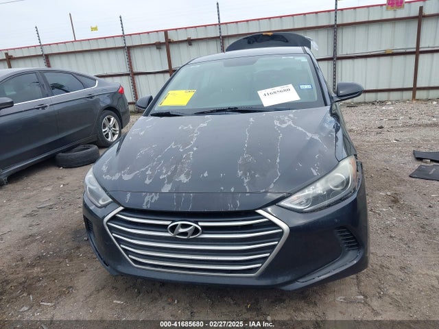 5NPD74LF1JH342081 Hyundai ELANTRA SE