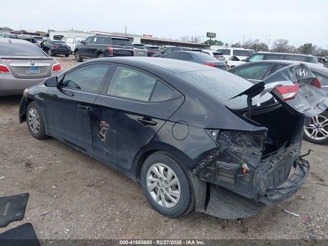 5NPD74LF1JH342081 Hyundai ELANTRA SE
