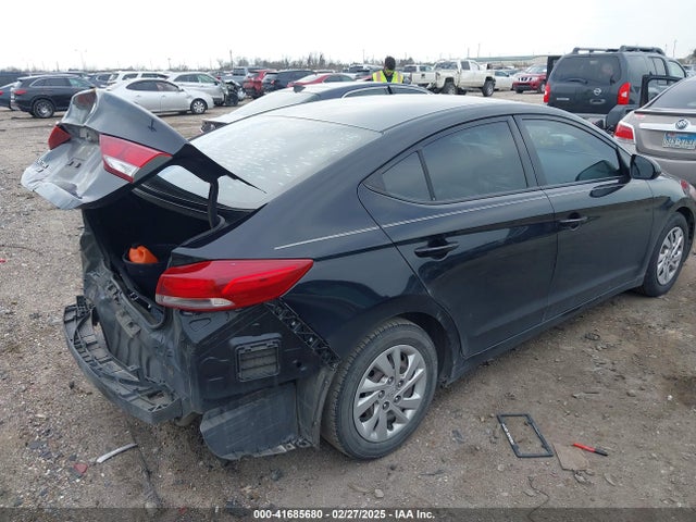 5NPD74LF1JH342081 Hyundai ELANTRA SE