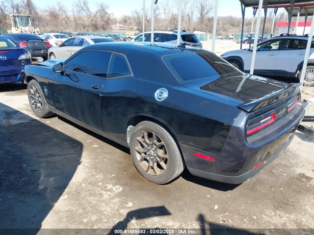 2C3CDZGG9JH184249 Dodge Challenger Gt Awd