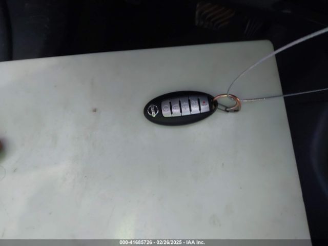 5N1AT2MTXJC832517 Nissan Rogue Sl