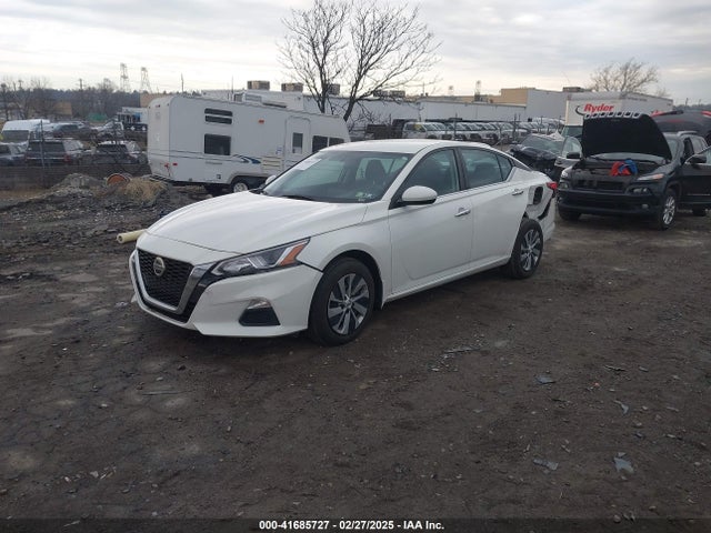 1N4BL4BW2KC142303 Nissan Altima 2.5 S