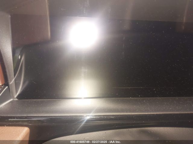 5LMJJ3LG2PEL02407 Lincoln Navigator Reserve L