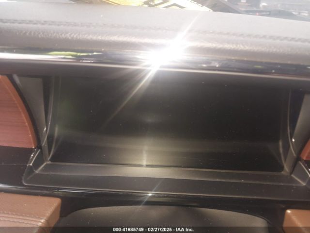 5LMJJ3LG2PEL02407 Lincoln Navigator Reserve L